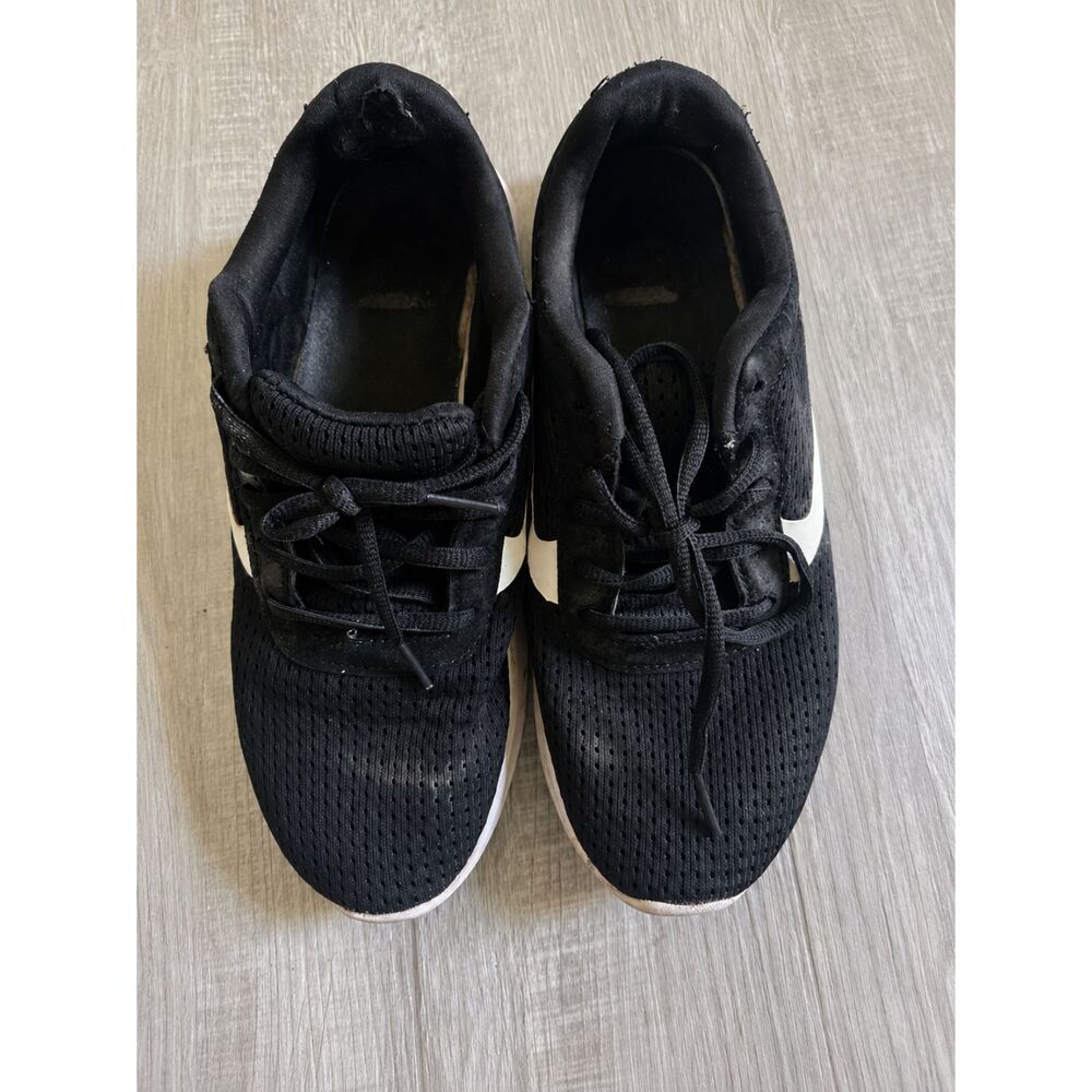 Athletic Works Black Mesh Jogger Sneakers White Sole Lace Up Running Shoes Women
